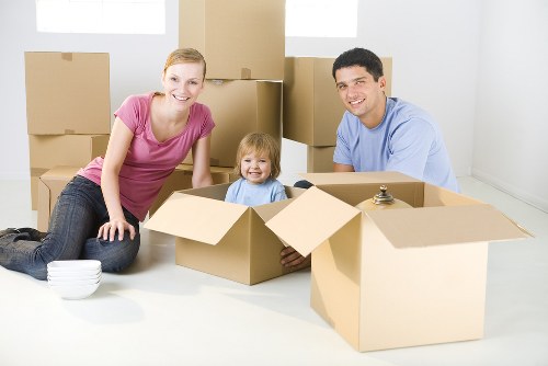Van moving service in Hanworth for local residential and commercial transport