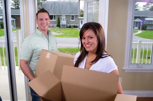 Checklist and preparation for home removals in Hanworth