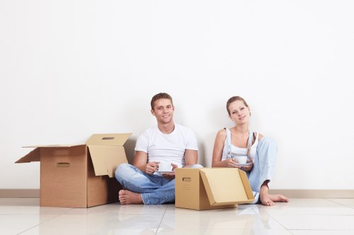 Local moving truck support for homes and businesses in Hanworth