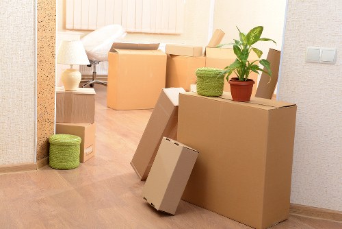 Removal truck hire for nearby Hanworth areas and storage moves