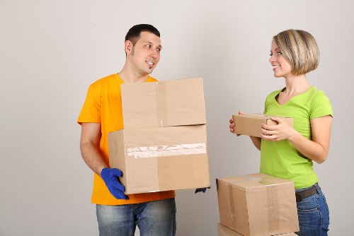 Removal company support for flats and apartments in Hanworth